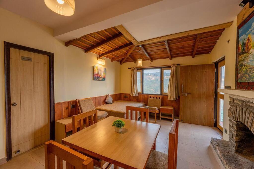 Dream Cottage 3 Pet-Friendly 2Br W Mountain View Mukteshwar Dış mekan fotoğraf