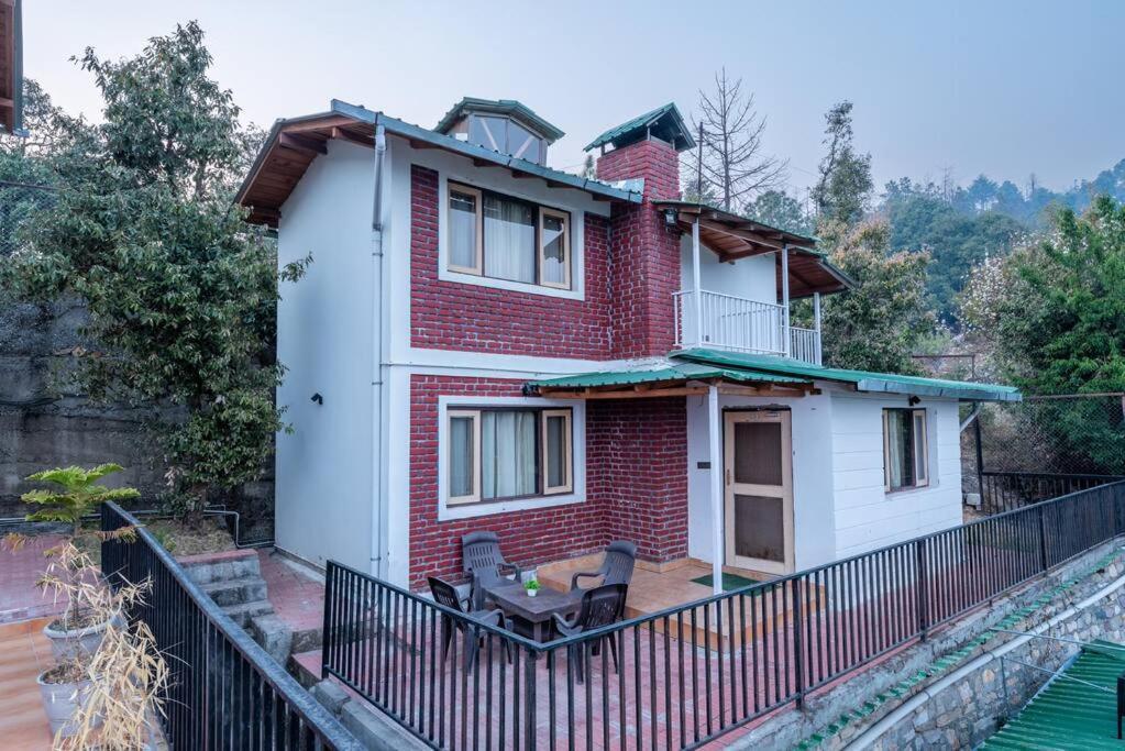 Dream Cottage 3 Pet-Friendly 2Br W Mountain View Mukteshwar Dış mekan fotoğraf
